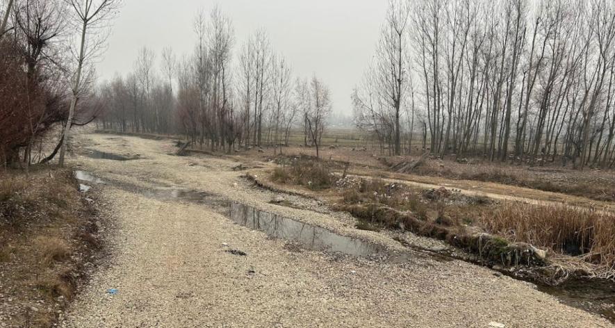 The parched watercourse in Shangus, a vital irrigation lifeline for agriculture (Photo - Aatif Ammad, 101Reporters)