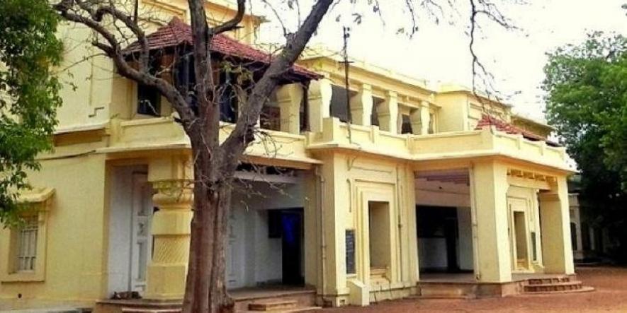 Research Scholars Lash Out At Visva Bharati VC For Sitting On Sexual