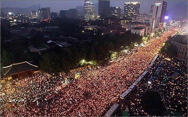 South Korea candle light protest 