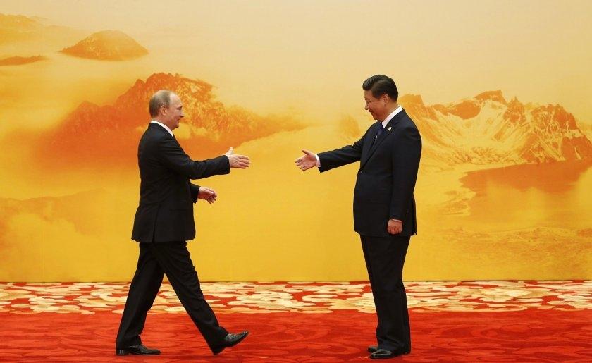 Multipolar World Arrives: Russia, China Face Down US Bully