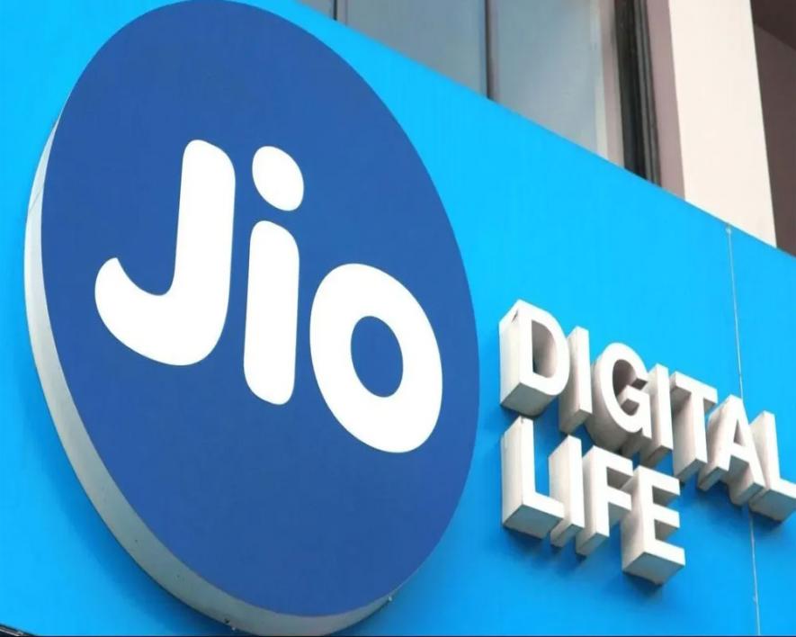 Reliance Must Pay Huge Dues for Jio’s Spectrum: MP