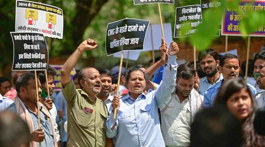 As Rising Fuel Prices Strain Wallets, Auto and Cab Drivers Stage Strike in Metropolitan Cities