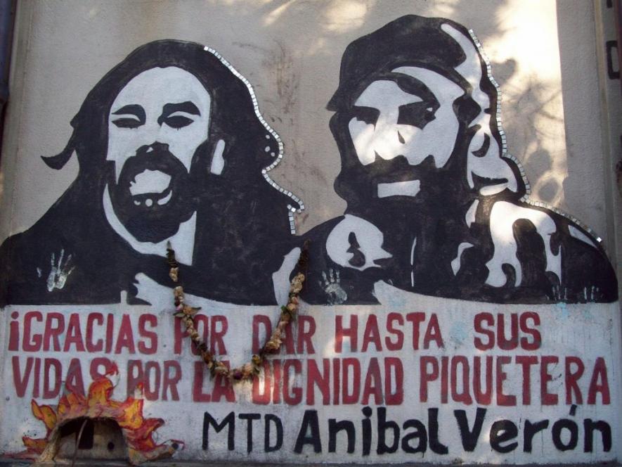 Mural of Dario and Maxi which reads âThank you for giving your lives fighting for dignity for the piqueteros.â