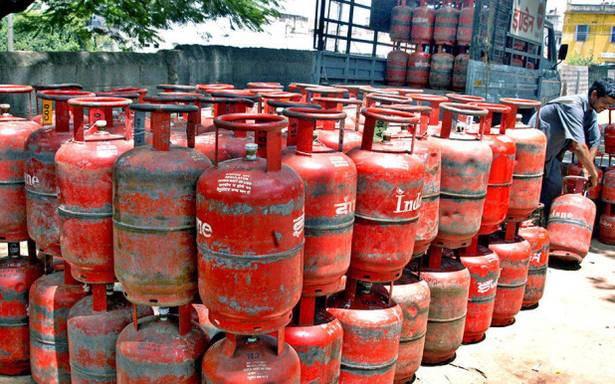 Andhra: Amid Fuel Price Hike, LPG Subsidy Down to Rs 16 per Cylinder for Consumers