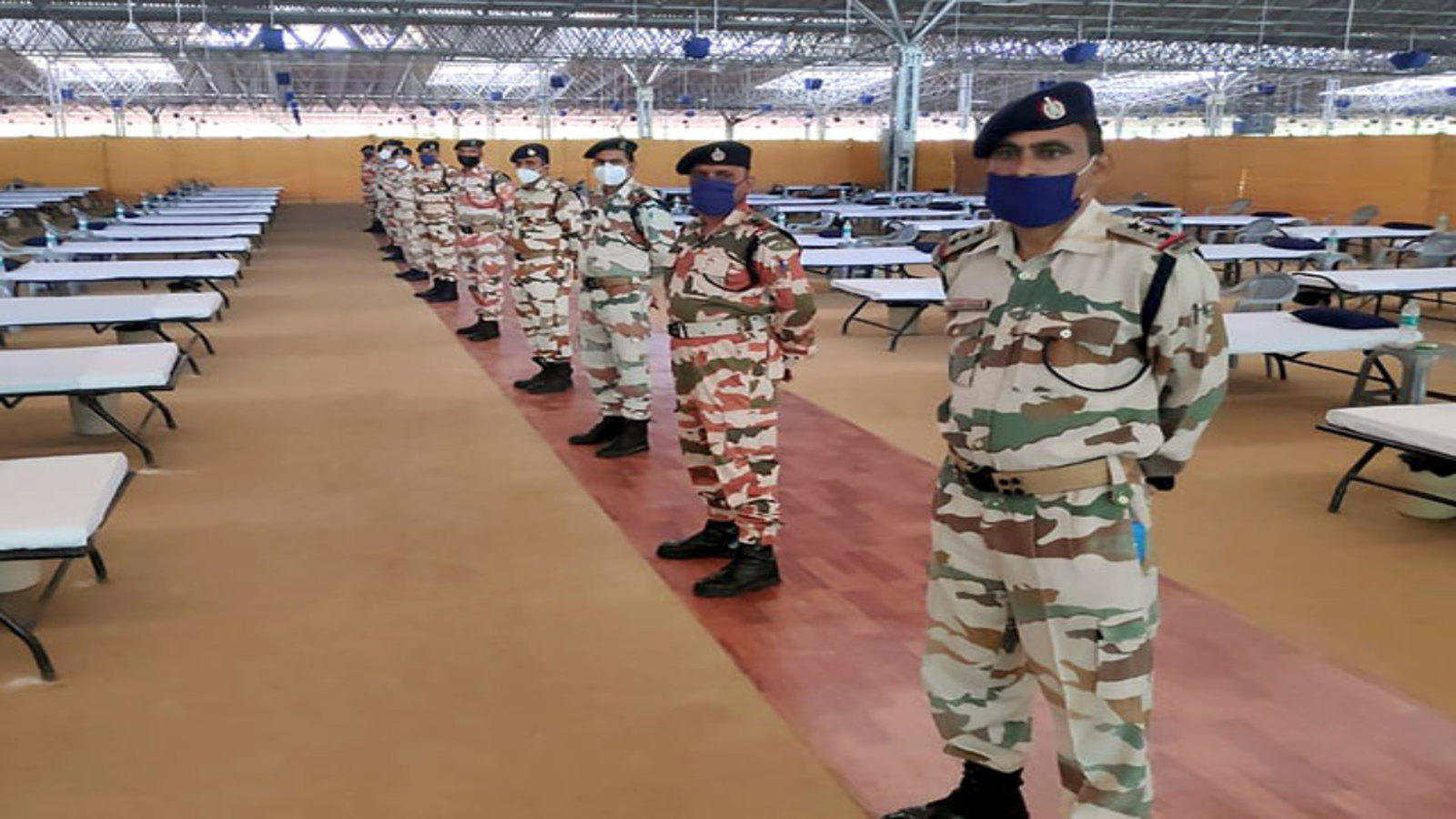 Countdown to Yoga Day - ITBP Himveers participate in Yoga at height of  15,000 feet | The Economic Times