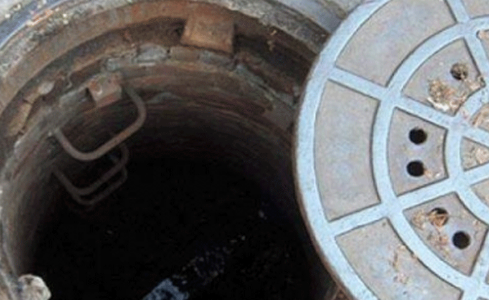 Govt Says No Manual Scavenger Deaths In 3 Yrs But 161 Died Cleaning Sewers Septic Tanks