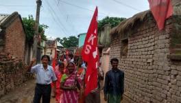 After a detailed research and for the first time since its formation years ago, the West Bengal State Unit of All India Agricultural Workers Union (AIAWU) has decided to reach out to more than 11000 villages throughout the state within a fortnight.