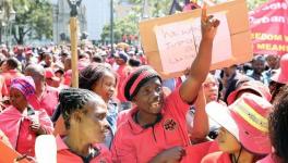 Plastic workers in South Africa on strike demanding a 15% salary hike