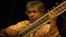 Sitar Maestro Pandit Debu Chaudhuri Dies of COVID-Related Complications