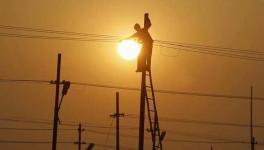 Power Engineers, Farmers Hint at Nationwide Protests Against Electricity Law Amendment