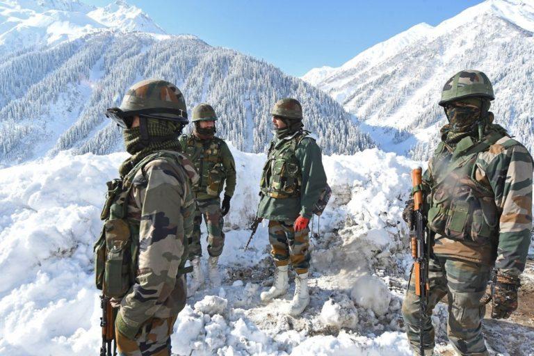 Indian troops guarding the border with China (File photo)