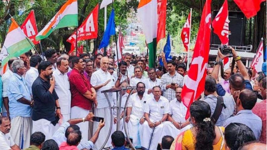Image: Elamaram Kareem MP, general secretary of CITU Kerala, addressing the Raj Bhavan march of the Kerala State Fishers Coordination Committee in Thiruvananthapuram (Image Courtesy: CITU Kerala)